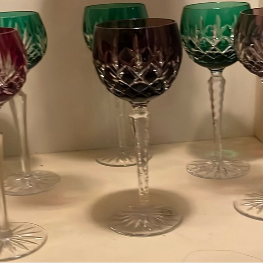 Elegant Crystal Wine Glass Set